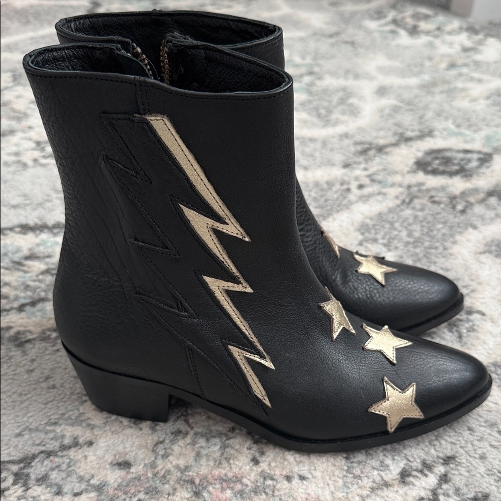 Modern Vice Golden Bolt Boots in Black